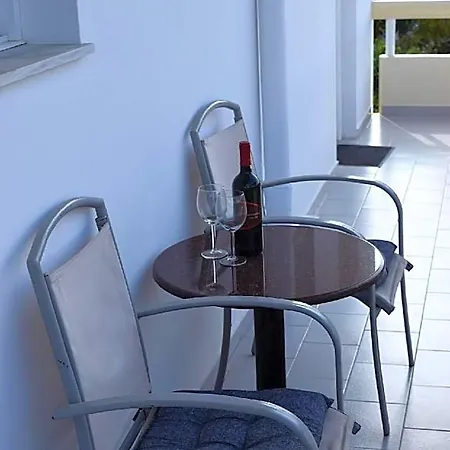 호텔 Lefteris Insta-worthy With Balcony 2*